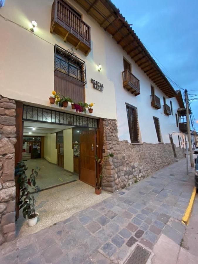 Saphi Inn Cusco - Excelente Ubicacion Zewnętrze zdjęcie